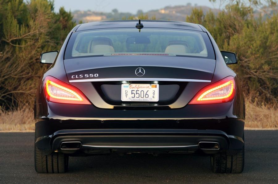  Mercedes-Benz CLS550 2012 года  (фото 2 из 121)